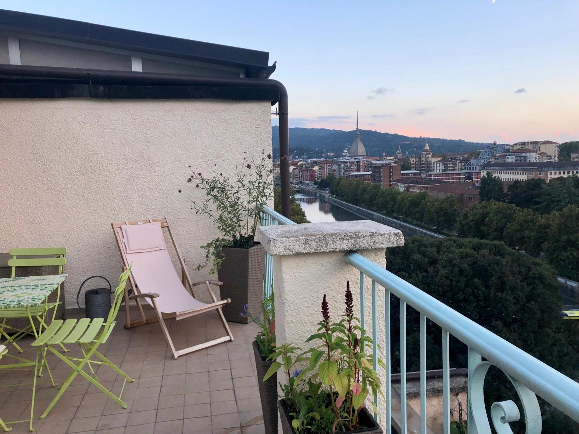 Attico Ellen Terrazza Con Vista Leilighet Torino Eksteriør bilde